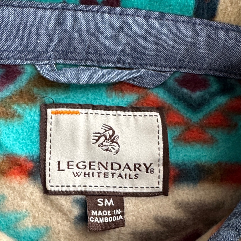 Legendary Whitetails Turquoise & Tan Aztec Fleece Shirt - Picture 2 of 6